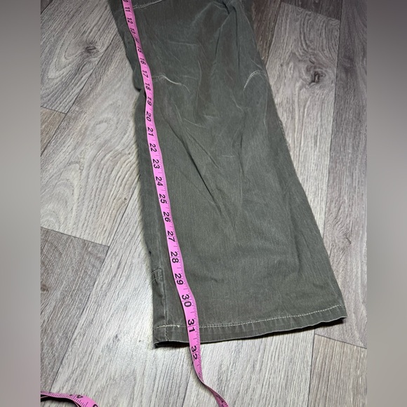 Kuhl Revolver Men’s Hiking Pants - Picture 4 of 9